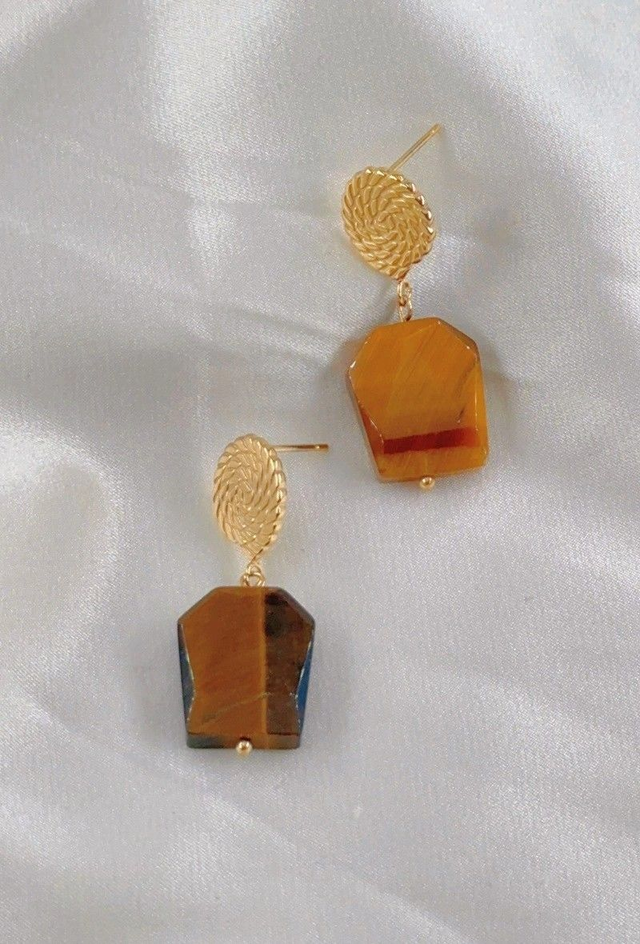 Boucles d'oreilles brun