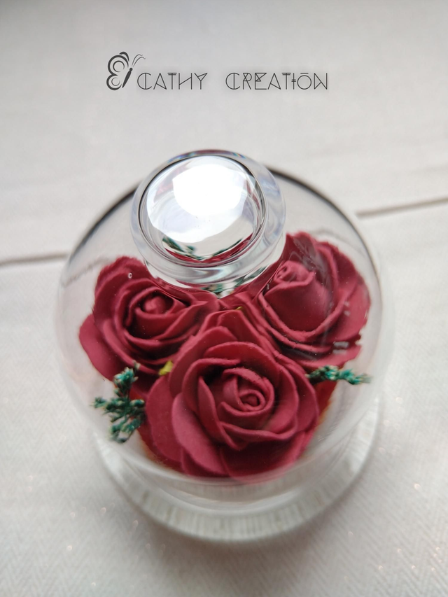 Cloche en verre thème rose 10cm