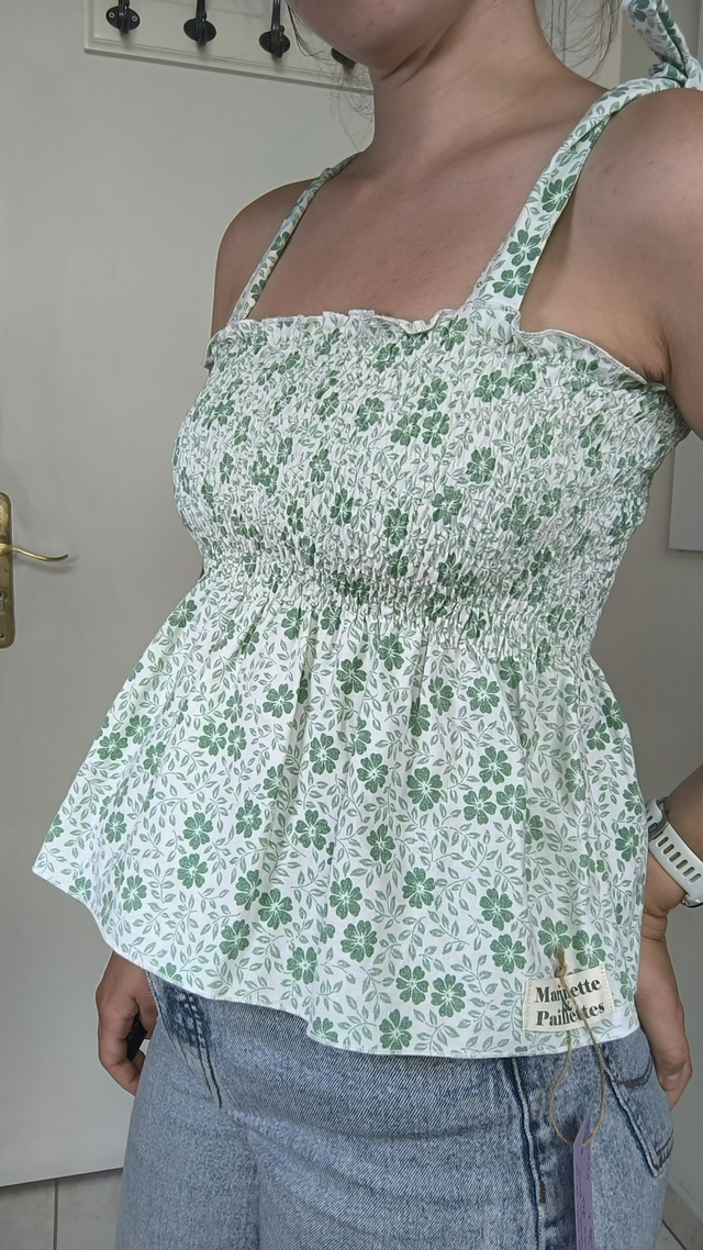 Top à smocks fleurs vertes - Taille 1