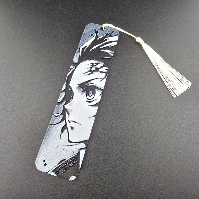 Marque-page Tanjiro Noir et Blanc