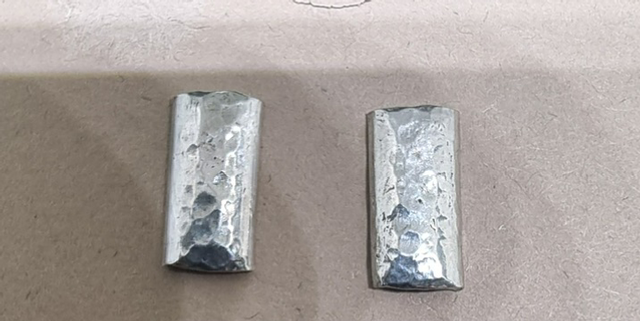  Silver Hammered rectangular earrings 
