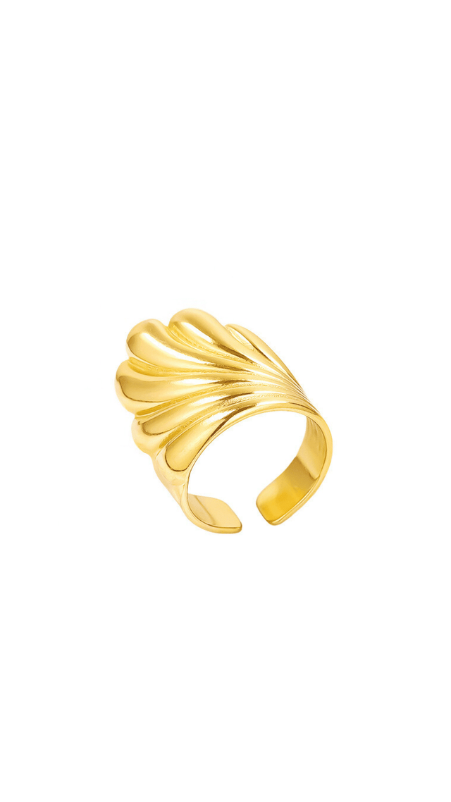 Golder Vai Ring