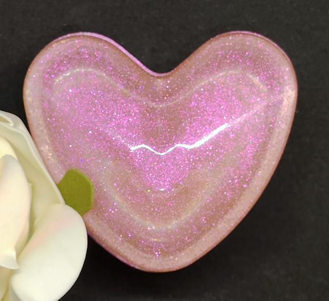 Boite coeur rose caméléon 