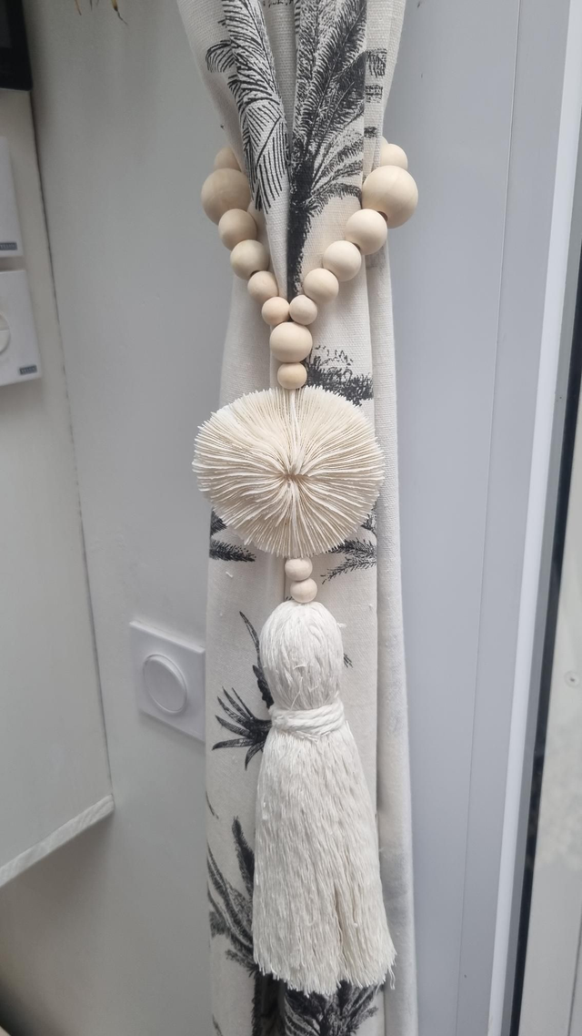 Embrasse corail pompon beige 