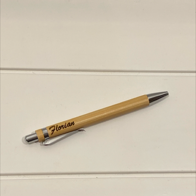 Stylo bambou personnalisé 
