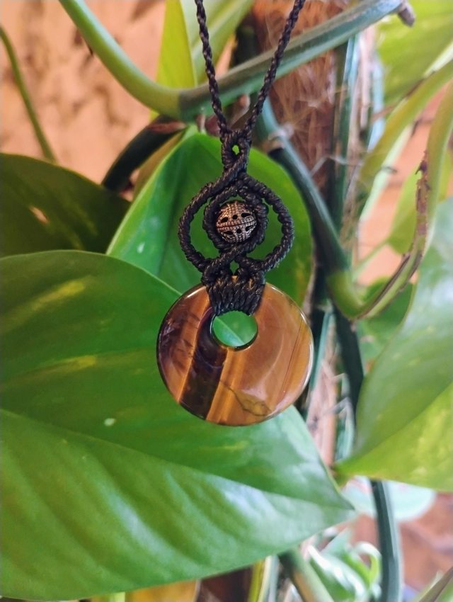 Collier macramé oeil de tigre 