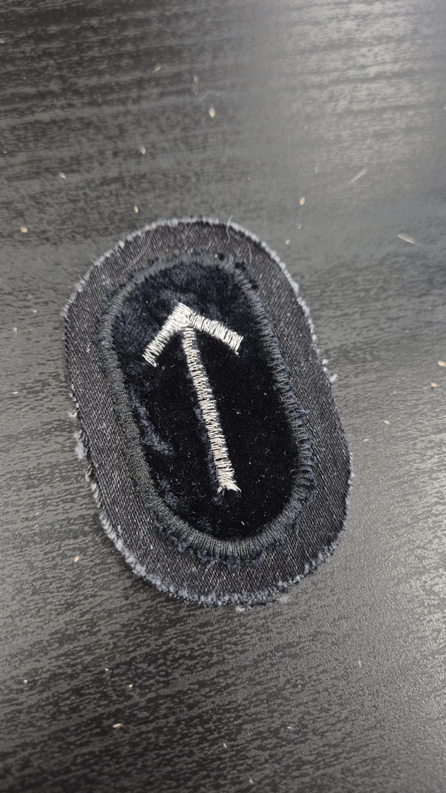 Patch Rune "TIWAZ"