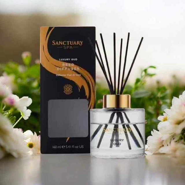 Sanctuary Spa Luxury Oud Reed Diffuser Gift Set – 160ML