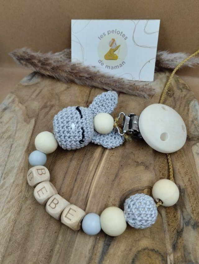 Attache tétine personnalisée 