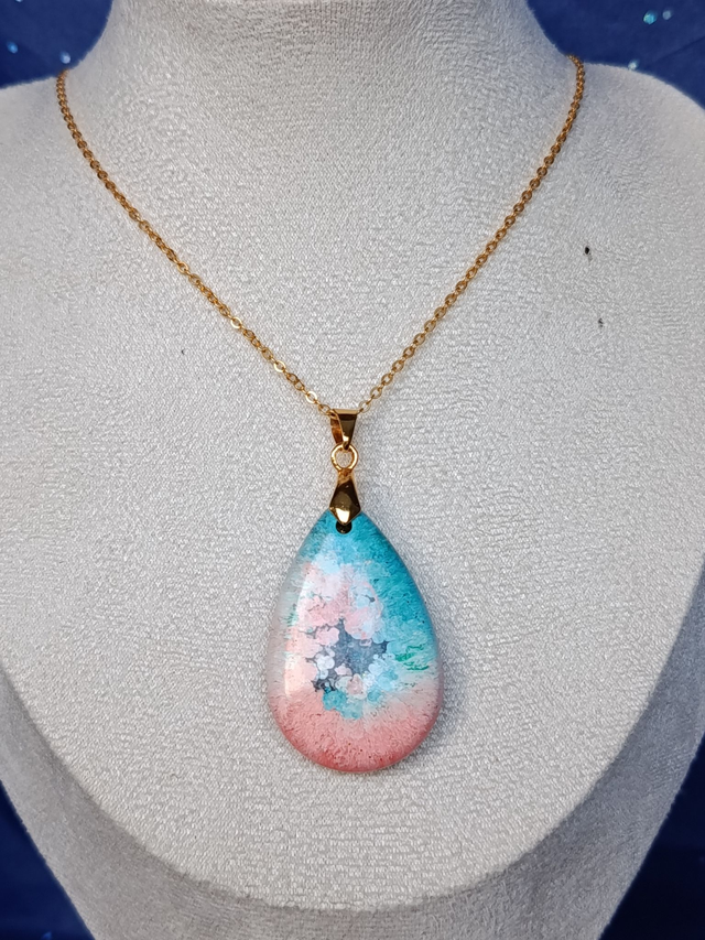 La parure Entre-Ciels : Collier, boucles et bague