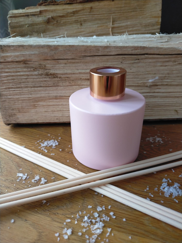 REED DIFFUSER ROCK SALT AND DRIFTWOOD