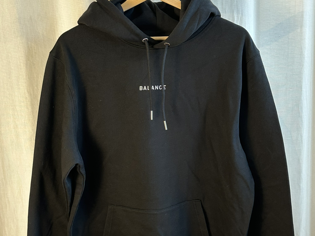 „Balance“ Hoodie by Einfach Schön schwarz 