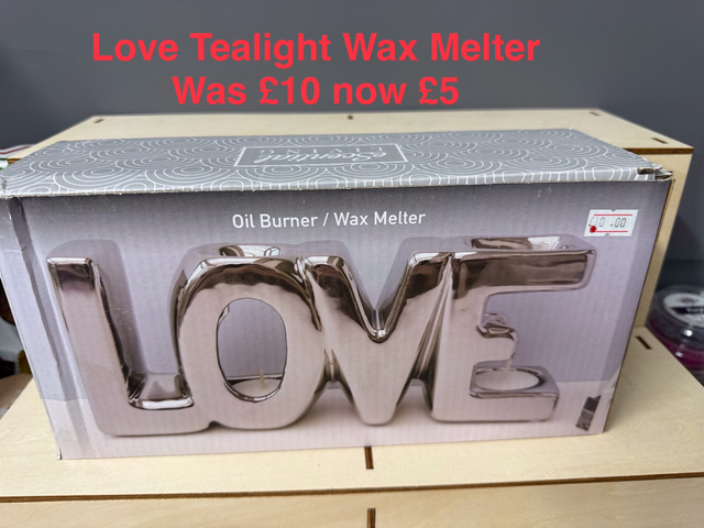 ‘Love’ double wax melter 