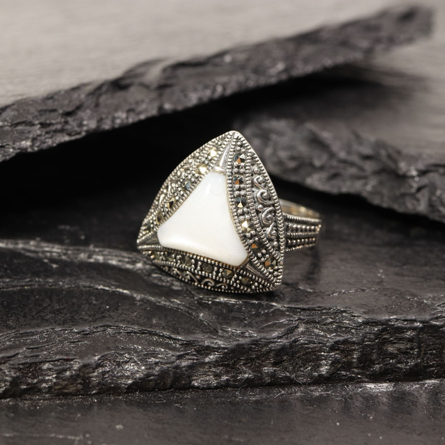 Vintage Sterling Silver 925 Art Deco Style Trillion Cut Vivid White Moonstone With Marcasite Gemstone Band Ring Size P - 7 1/2