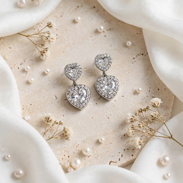 Orecchini Doppio Cuore con Zirconi e Strass Silver