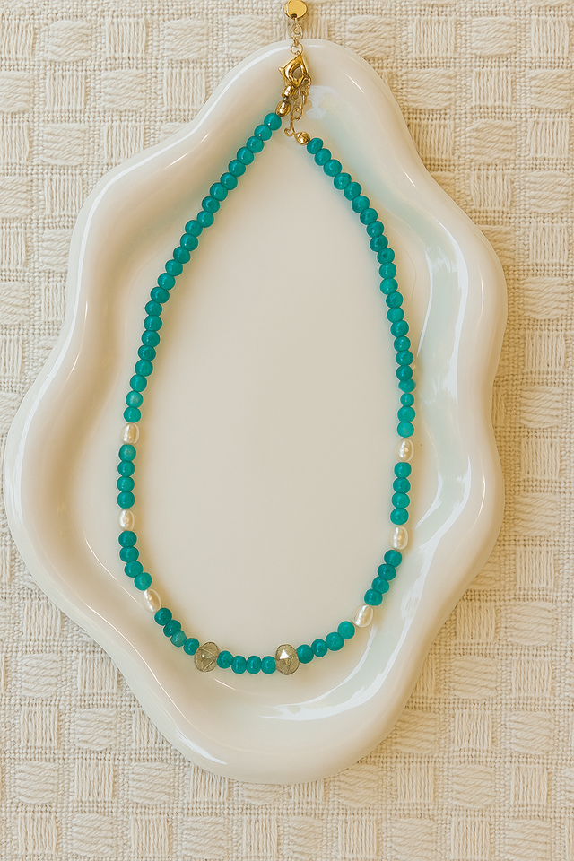 Choker in Giada Turchese e perle, con inserti in Swarovski - " Cartagena Sunset "