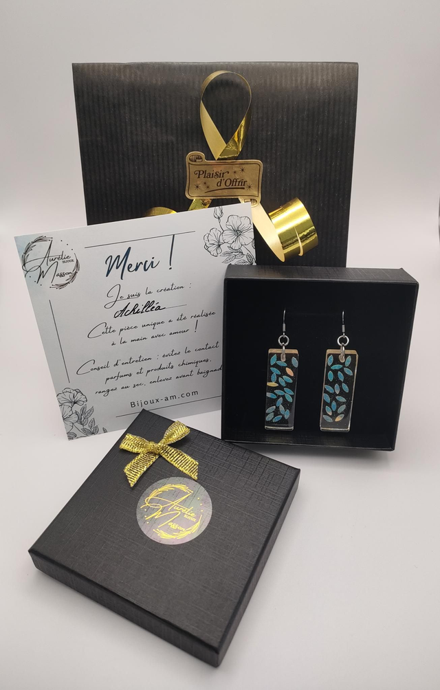 Boucles d'oreilles "Achilléa"