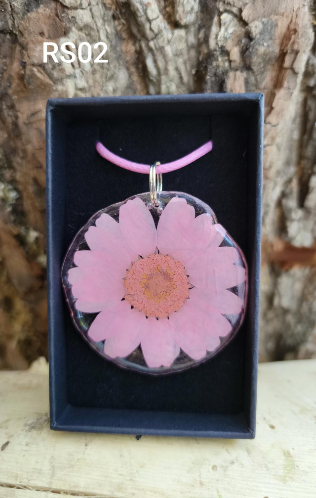 Collier RS02 marguerite 