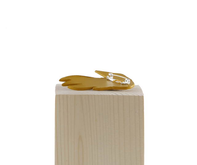 Broche motif Corbeau en cuir tannage végétal - HANE Jaune Soleil
