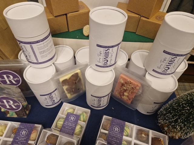 2 hot chocolate bomb special 