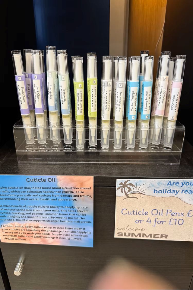 Lemon and Lime Fizz Cuticle Oil Pens 