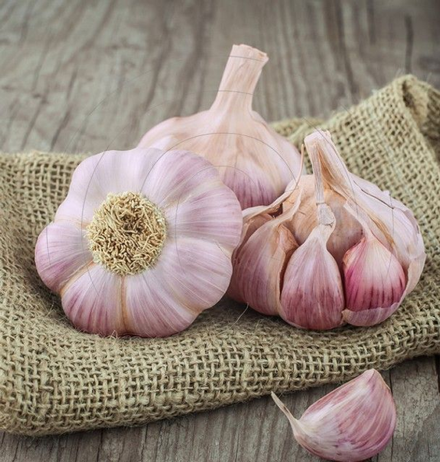 AGLIO ROSSO SFUSO gr.250