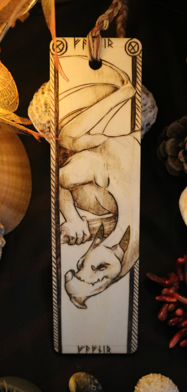 Fafnir - Pyrogravure - PIECE UNIQUE