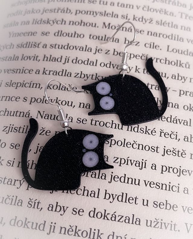 Náušnice kočka černá