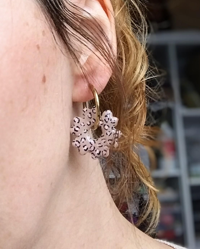 Perles fleurs leopards - Mix & Boucles