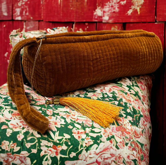 Estuche de lápices terciopelo 