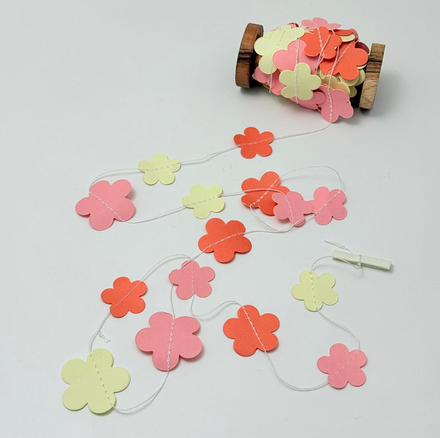 Papiergirlanden Blumen orange 5m