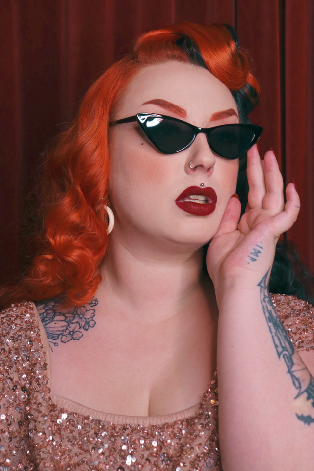 Sunglasses • La dolly