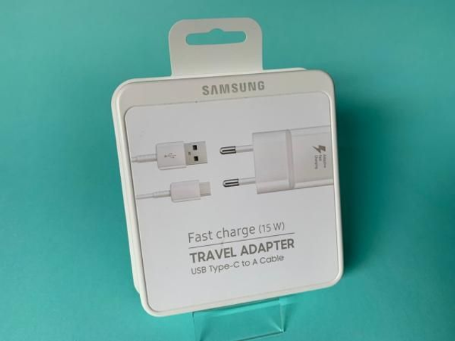 SAMSUNG USB Typ-C to A Kabel & NETZTEIL(15W)