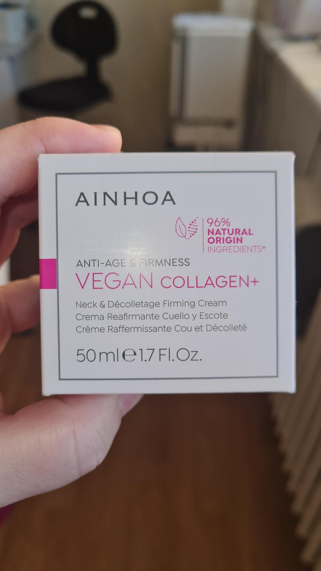 Spevňujúci a výživný krém na KRK a DEKOLT s VEGAN kolagénom 50ml VÝPREDAJ