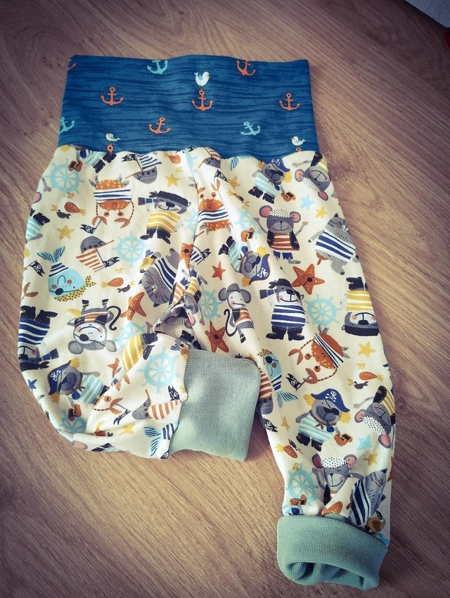 D*    9/12 MOIS Pantalon évolutif PIRATE 