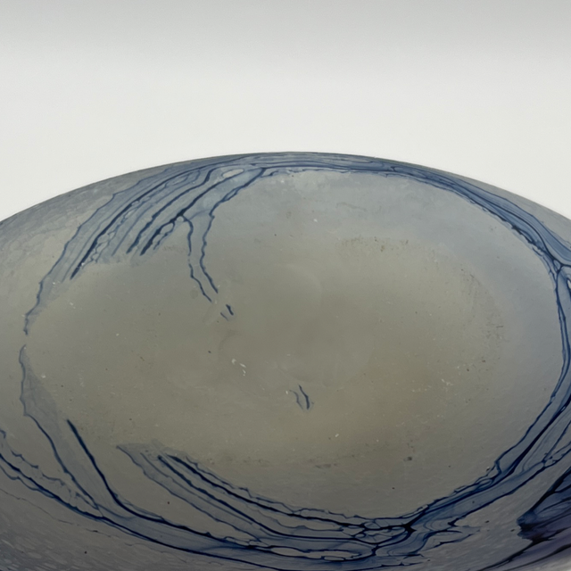 Julia Donnelly Frosted Clear Glass Vase with Navy Swirl – Signed & Dated 1988, 15cm