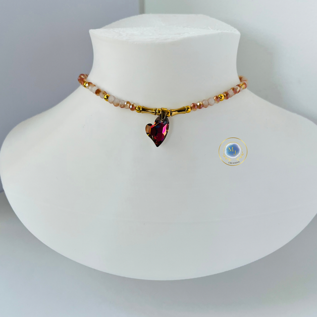 Handgemaakte Goudkleurige Ketting met Hartvormige Kristalhanger 