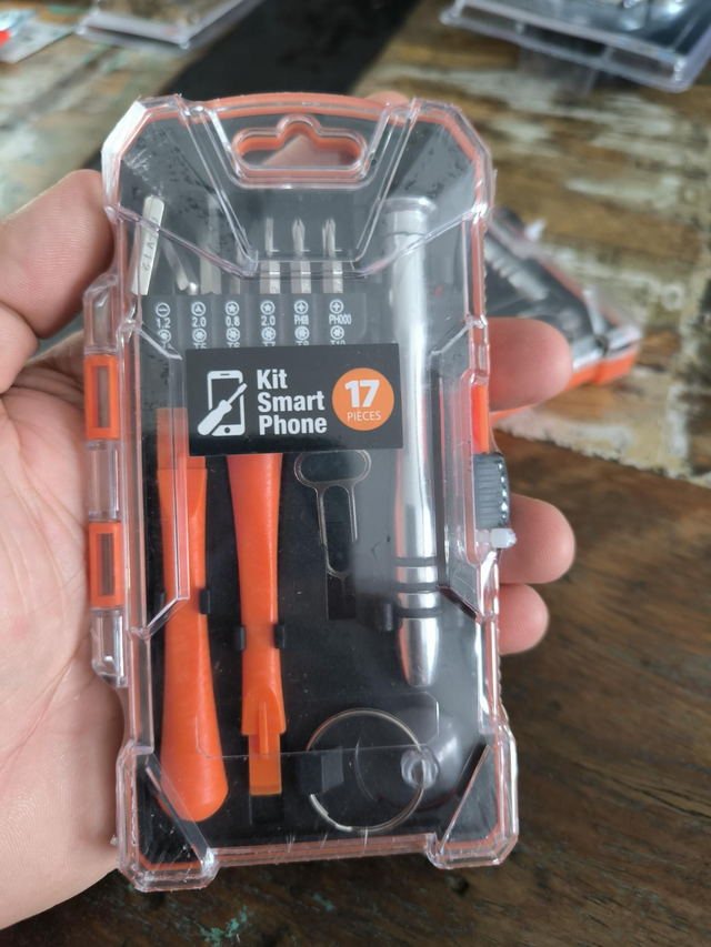 KIT SMARTPHONE 17 PIÈCES 
