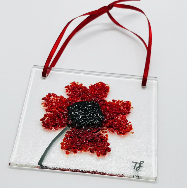 Poppy Hanger