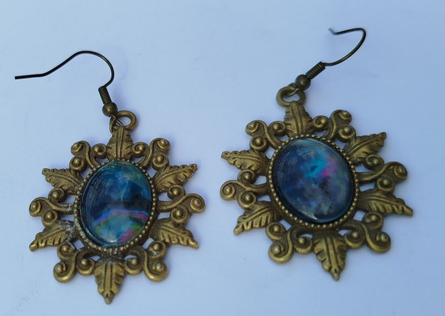 Boucles d'oreilles peintes