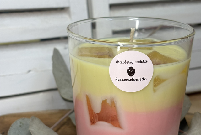 iced strawberry matcha