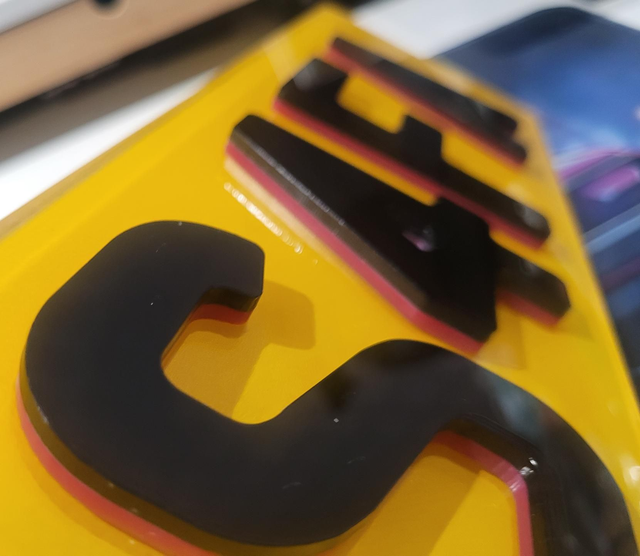 6mm Pink & Black 4D Laser Cut