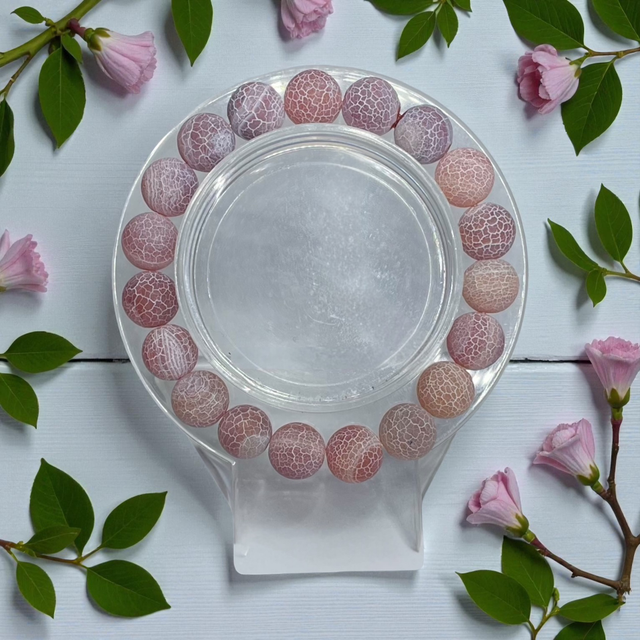 Crackle agate stretch bracelet