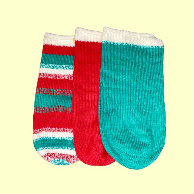 La chaussette d'emmaillotage classique rouge