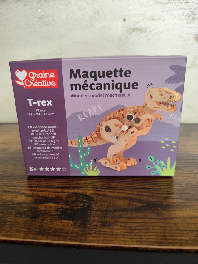 Maquette mécanique t-rex