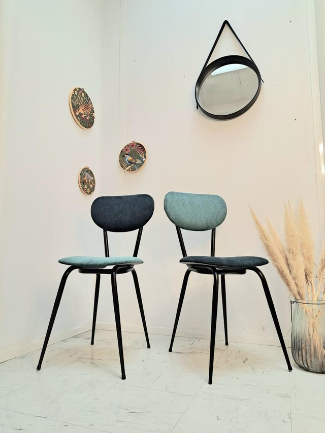 Lot de 2 Chaises vintage formica 