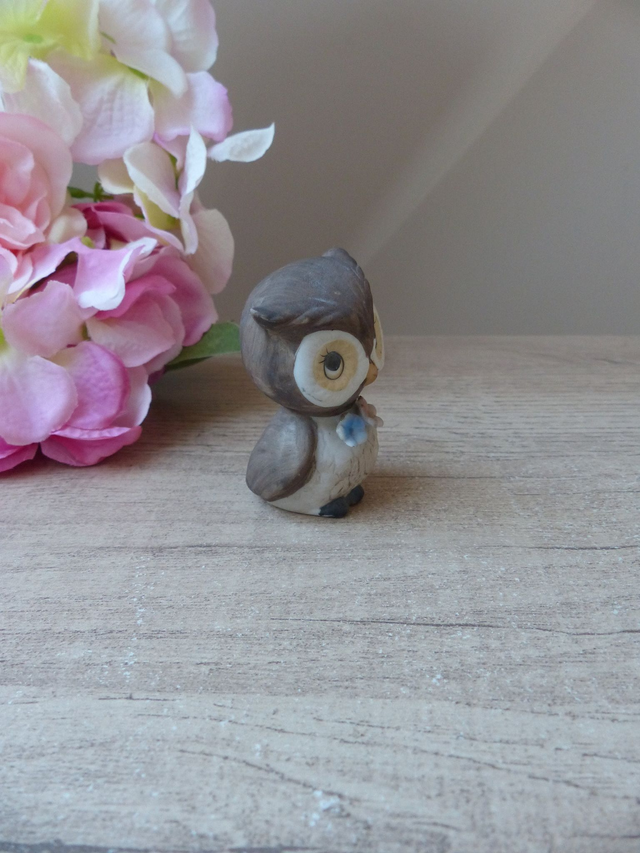 Vintage figurine chouette marron en porcelaine, figurine mignonne petite chouette avec fleurs, Singapour collection