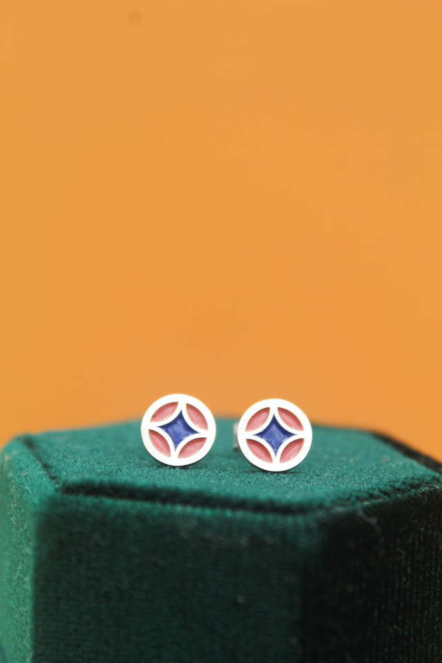 Boucles d'oreille puce émaillées étoile | Vieux rose &amp; bleu roi