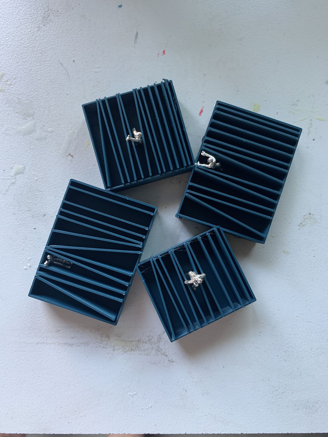 Claustrophobia brooch