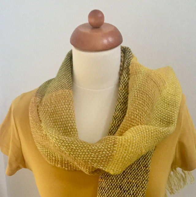 Smallere shawl oker 